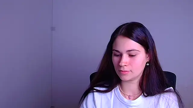 Loon Amore online show from January 27, 2025, 7:35 pm