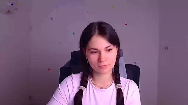 Loon Amore online show from March 2, 2025, 7:56 pm