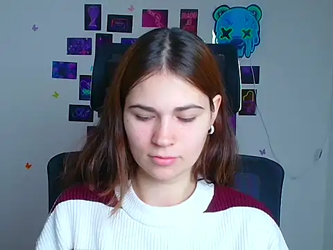 Loon Amore online show from December 17, 2025, 7:03 am