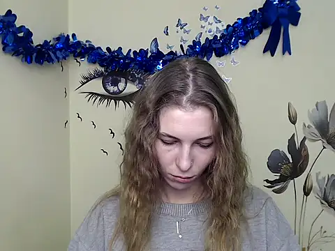 StrangerGi online show from January 17, 2025, 1:13 pm