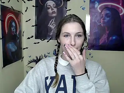 StrangerGi online show from March 3, 2025, 12:48 pm