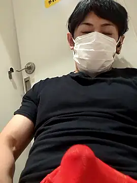 RYOTA8888888888 online show from May 27, 2026, 5:32 pm