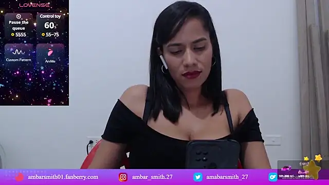 ambarsmith02 online show from February 14, 2025, 10:04 pm