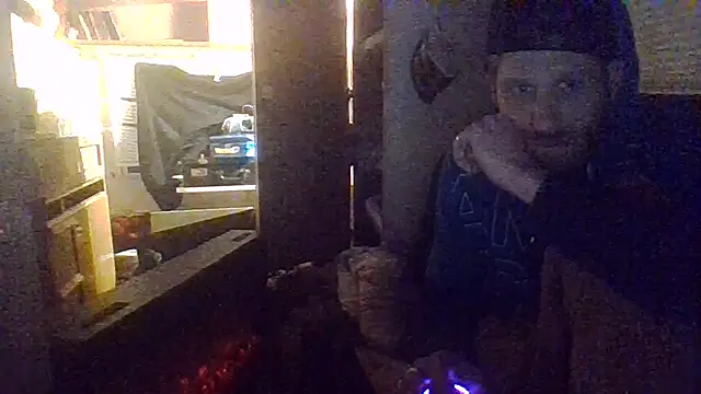 Snapshot of terry2big4u24 chatting on February 25, 2025, 11:52 am terry2big4u24 online show from February 25, 2025, 11:52 am