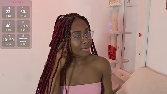  exoticcouple69  online show from November 16, 2025, 12:55 pm