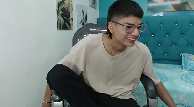 Noha scott online show from December 4, 2024, 11:02 pm