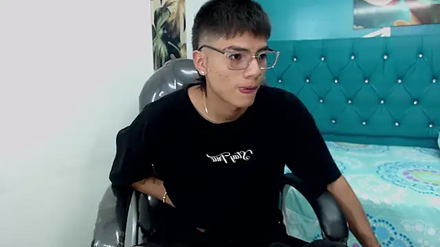 Noha scott online show from January 5, 2025, 10:50 pm