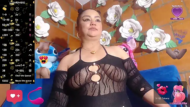 IngritBitch online show from May 24, 2026, 10:42 am