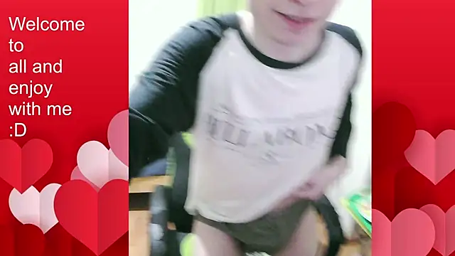 Twink martinboy online show from November 29, 2025, 5:21 am