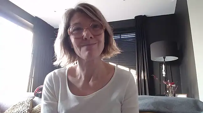 godinflower online show from January 13, 2025, 2:21 pm