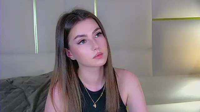 AliceMoreno online show from November 27, 2025, 7:05 pm