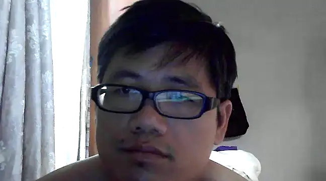 findagirlfriend online show from December 5, 2024, 9:06 am