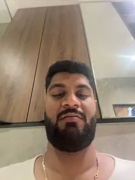 Snapshot of shrreyyyy chatting on March 4, 2026, 8:37 pm shrreyyyy online show from March 4, 2026, 8:37 pm