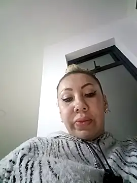 coral smitth online show from October 29, 2025, 10:44 pm