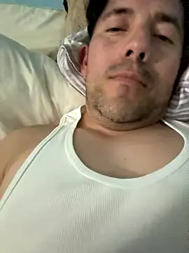 Snapshot of Papilobo12 chatting on December 8, 2024, 11:29 pm Papilobo12 online show from December 8, 2024, 11:29 pm