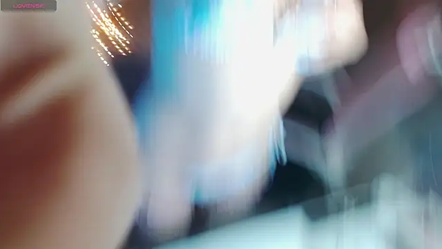 mily milk  online show from December 12, 2024, 6:57 am