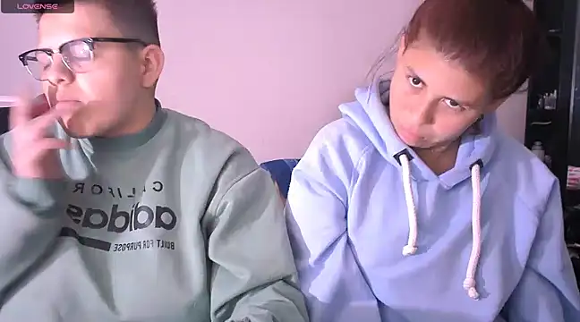 Snapshot of tatsumi_nao chatting on December 21, 2024, 9:12 am tatsumi nao online show from December 21, 2024, 9:12 am