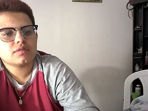 Snapshot of tatsumi_nao chatting on January 4, 2025, 8:59 pm tatsumi nao online show from January 4, 2025, 8:59 pm