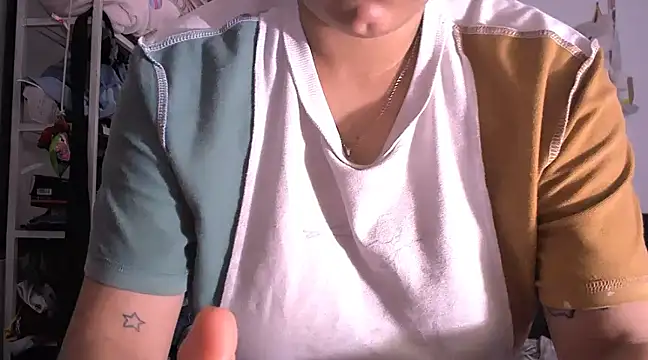 Snapshot of tatsumi_nao chatting on January 27, 2025, 12:12 am tatsumi nao online show from January 27, 2025, 12:12 am