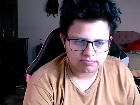 Snapshot of tatsumi_nao chatting on December 15, 2025, 8:46 pm tatsumi nao online show from December 15, 2025, 8:46 pm