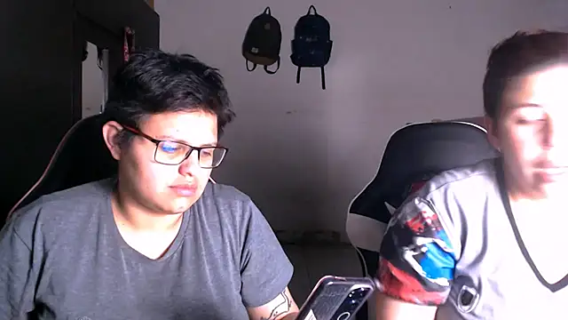 Snapshot of tatsumi_nao chatting on December 17, 2025, 1:22 am tatsumi nao online show from December 17, 2025, 1:22 am