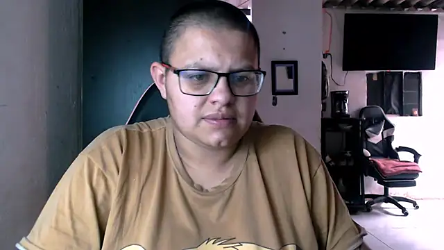 Snapshot of tatsumi_nao chatting on January 11, 2026, 1:16 pm tatsumi nao online show from January 11, 2026, 1:16 pm