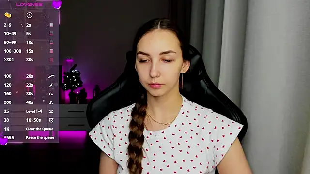 Sm0ly online show from December 14, 2024, 1:50 am