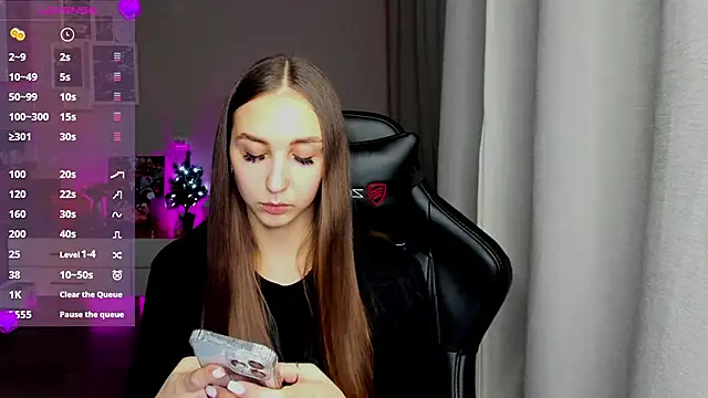 Sm0ly online show from February 13, 2025, 12:00 pm