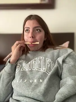 Cloew Marz online show from October 26, 2025, 8:59 pm