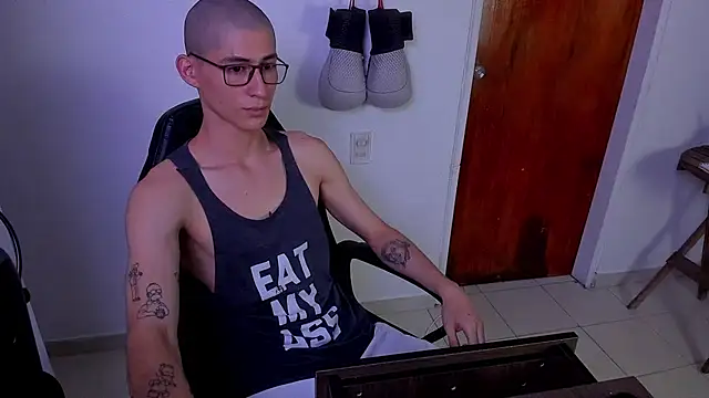 Snapshot of Jaack_str chatting on December 3, 2024, 9:34 pm Jaack str online show from December 3, 2024, 9:34 pm