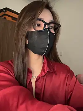 Lilisa miu online show from March 16, 2026, 4:44 pm