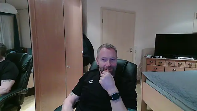 Snapshot of Rockburg chatting on March 16, 2026, 3:05 pm Rockburg online show from March 16, 2026, 3:05 pm