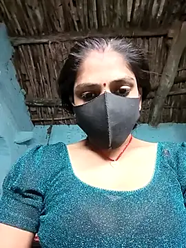 Snapshot of haymona chatting on March 18, 2025, 4:04 pm haymona online show from March 18, 2025, 4:04 pm