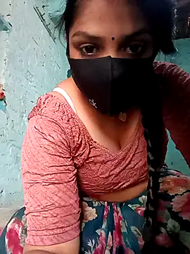 Snapshot of haymona chatting on February 12, 2026, 6:19 am haymona online show from February 12, 2026, 6:19 am