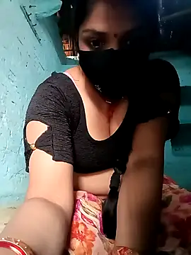 Snapshot of haymona chatting on February 13, 2026, 2:40 am haymona online show from February 13, 2026, 2:40 am