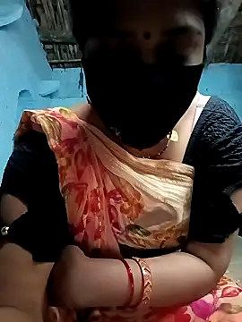 Snapshot of haymona chatting on February 13, 2026, 11:45 pm haymona online show from February 13, 2026, 11:45 pm