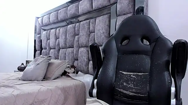 MalconStonne online show from November 30, 2025, 2:48 am