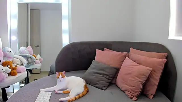 GabyFerrerr online show from February 2, 2025, 9:23 pm