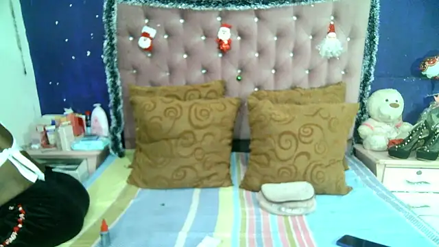 ValeriaTsx online show from December 20, 2025, 12:45 pm