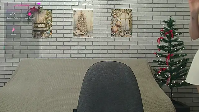 Snapshot of EmiliaDuchess chatting on January 25, 2025, 8:00 am EmiliaDuchess online show from January 25, 2025, 8:00 am