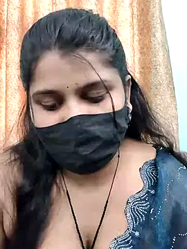 Snapshot of Hotty-simran chatting on September 11, 2025, 4:23 am Hotty-simran online show from September 11, 2025, 4:23 am