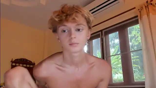 agelandreww online show from March 12, 2026, 10:54 am