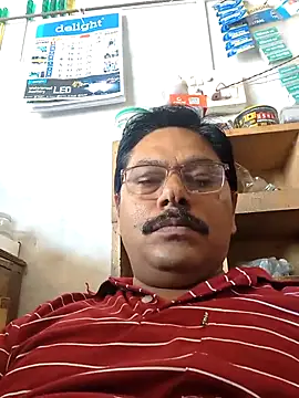 Srmotrs online show from May 8, 2026, 5:24 am