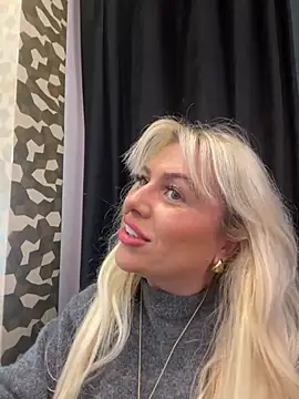 Arabellalee23 online show from January 30, 2025, 5:17 pm