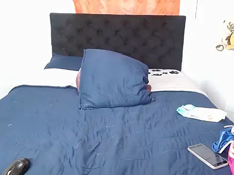 luna grans 777 online show from September 22, 2025, 1:40 am