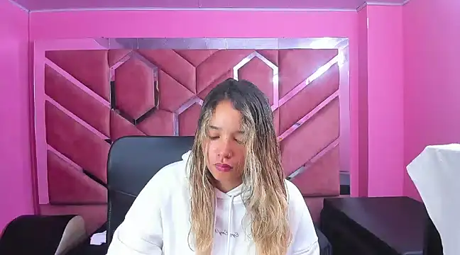 Olivia Fox69 online show from February 5, 2025, 3:34 am