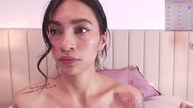 Leamonroe   online show from January 31, 2025, 4:48 pm