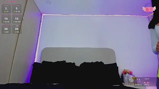 Snapshot of VIDEO_SALE_4_YOU chatting on November 18, 2025, 9:19 pm VIDEO SALE 4 YOU online show from November 18, 2025, 9:19 pm