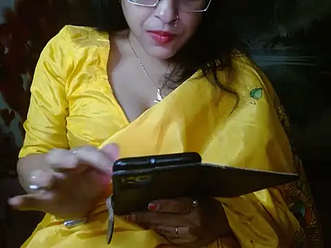 LOVERIAKOL online show from December 18, 2024, 7:04 am