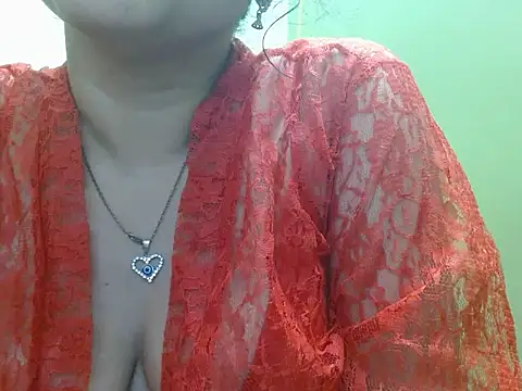 LOVERIAKOL online show from April 2, 2026, 6:27 pm